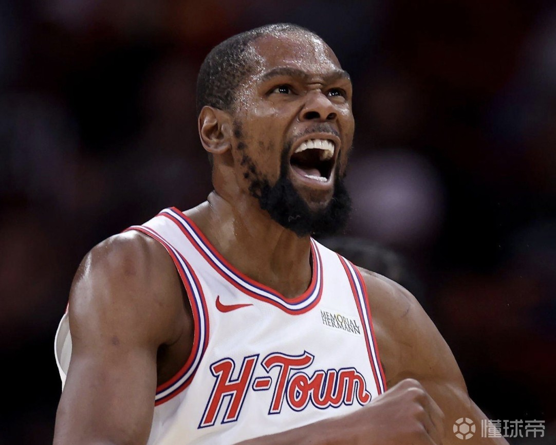 杜兰特：多打比赛比独自锻炼要好，我年轻时候天天打野球