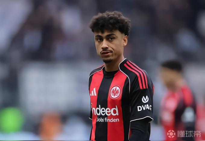 图片报：孔帕尼执教伯恩利时就想签布朗，与法鹰谈判预计很难